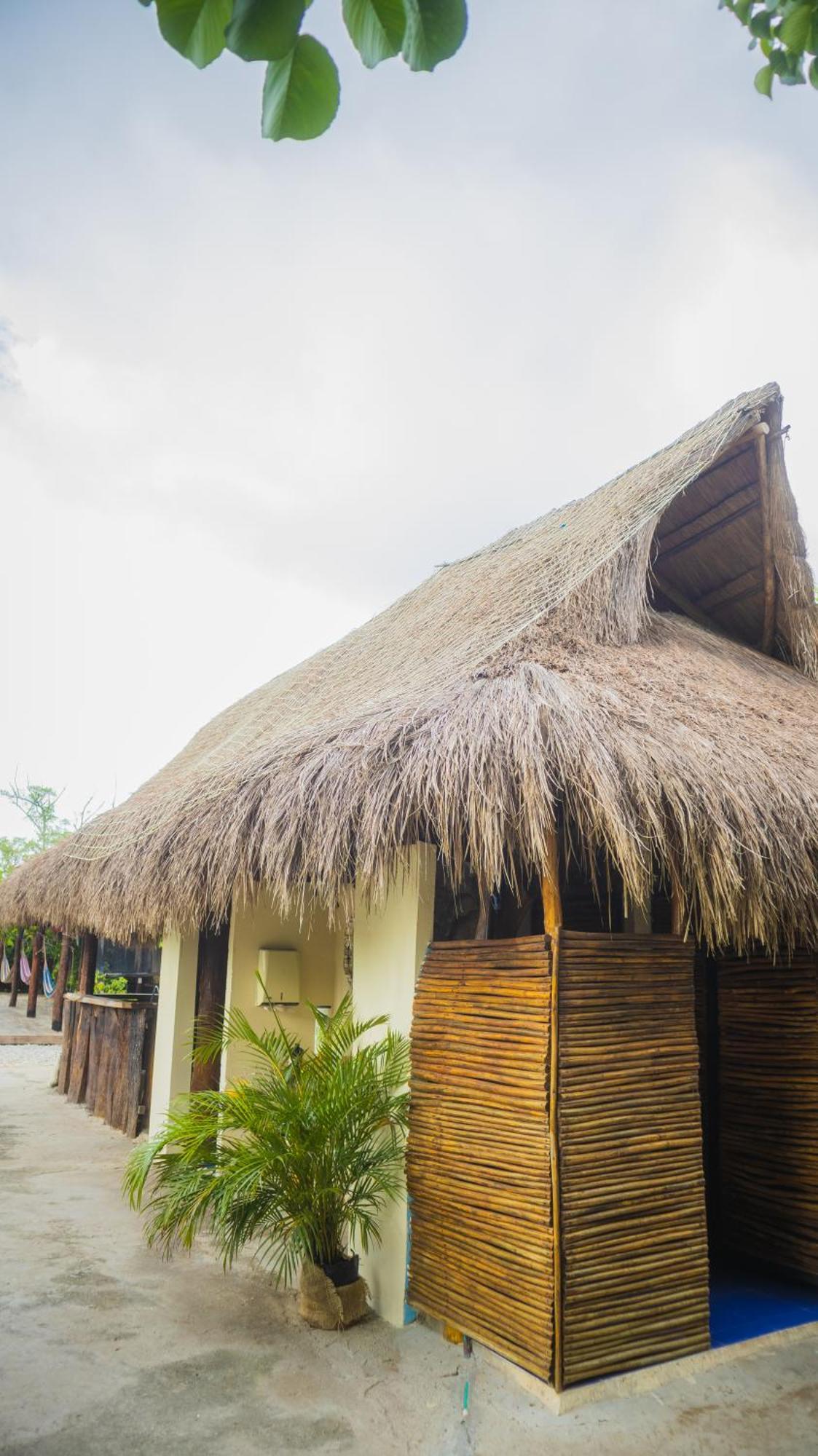 Amalife Beach Club & Hotel Tierra Bomba Zewnętrze zdjęcie